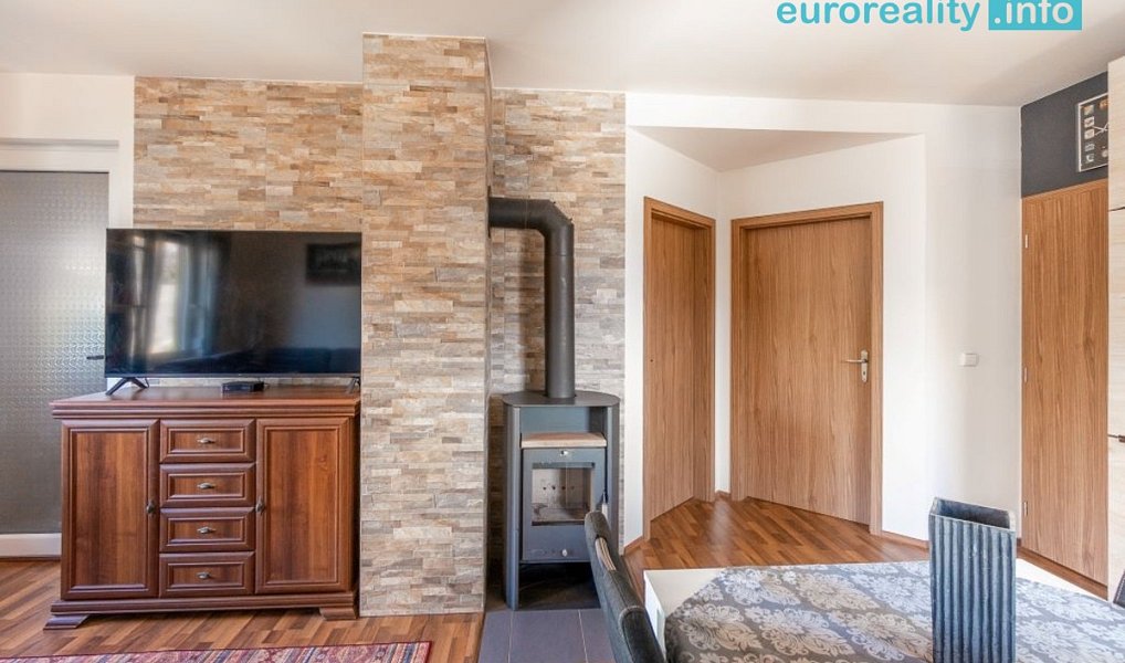 Prodej domu 60 m² s pozemkem 1 497 m², Dubnice – náhled fotky 5