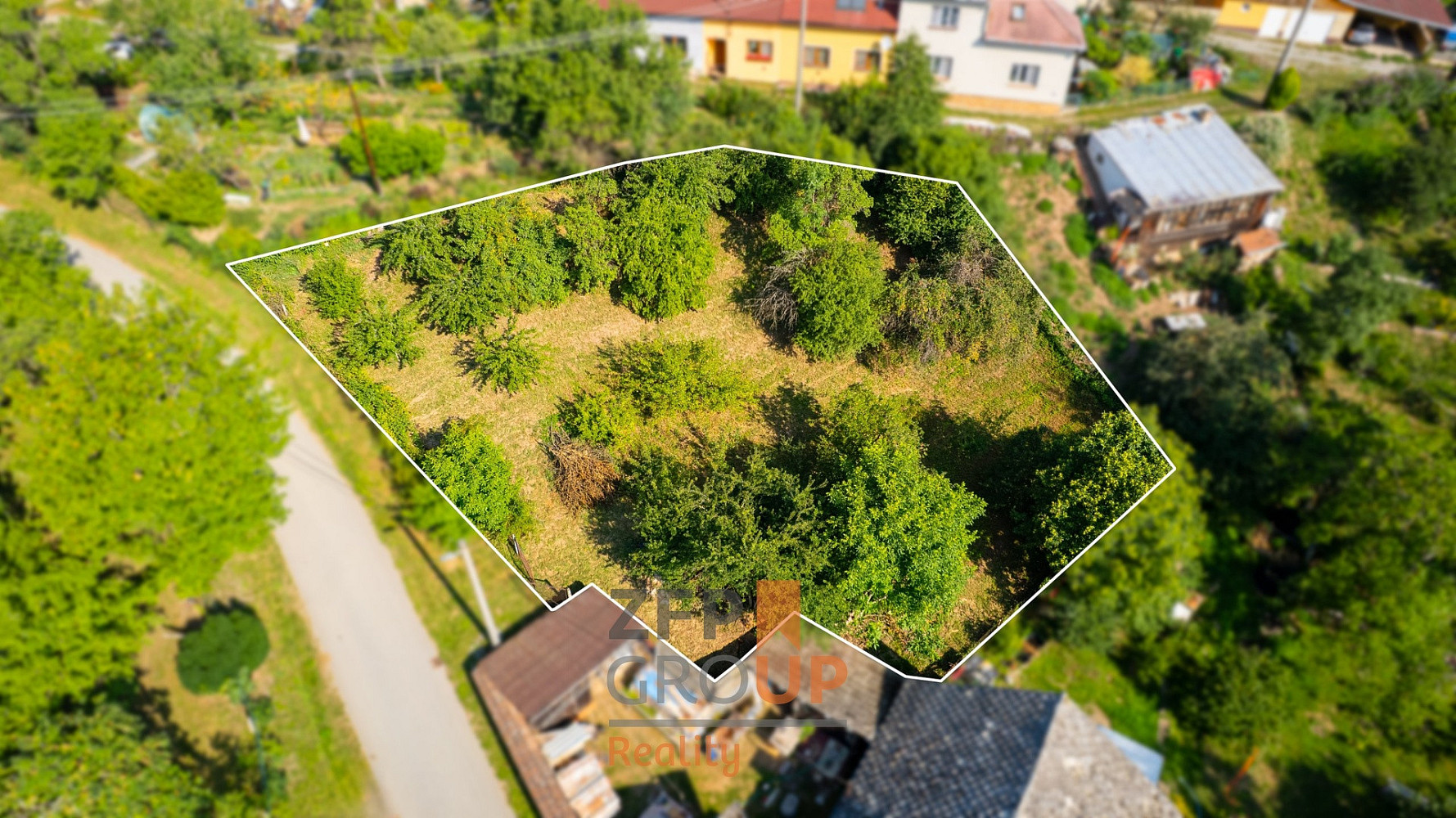 Prodej stavebního pozemku 1 005 m²