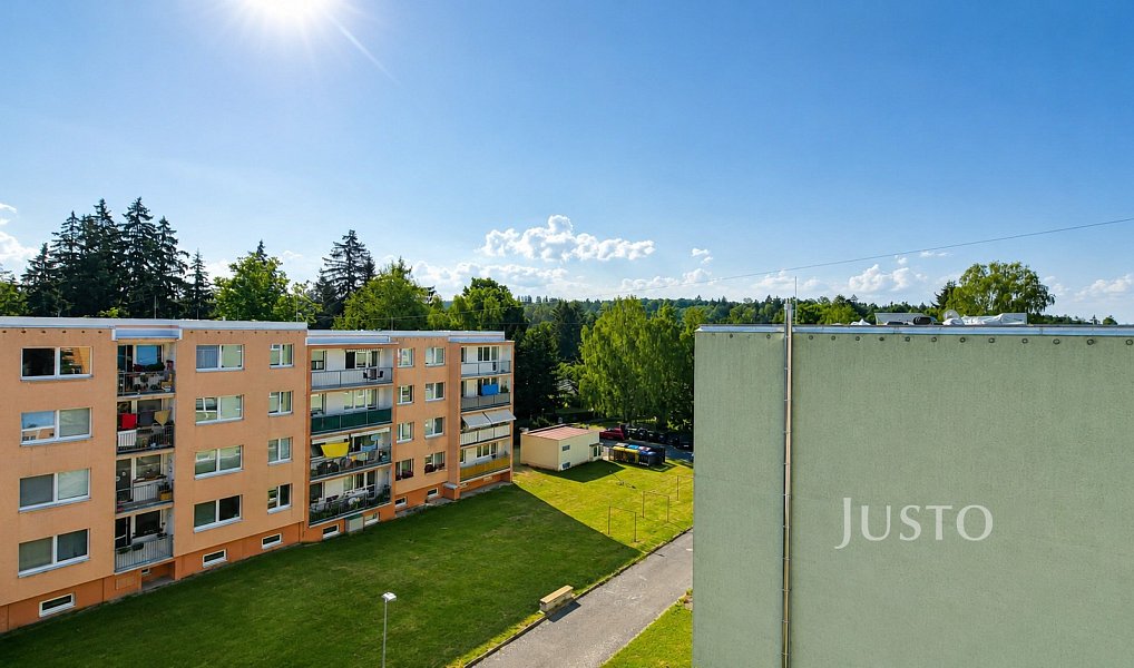 Prodej bytu 4+kk 77 m², Kamenice – náhled fotky 21