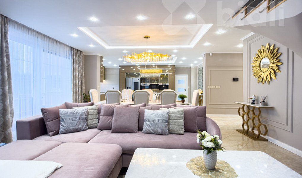 Pronájem domu 189 m² s pozemkem 1 140 m², Zlatá – náhled fotky 3