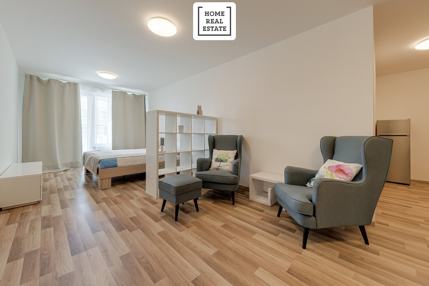 Pronájem bytu 1+kk 48 m² — photo 2