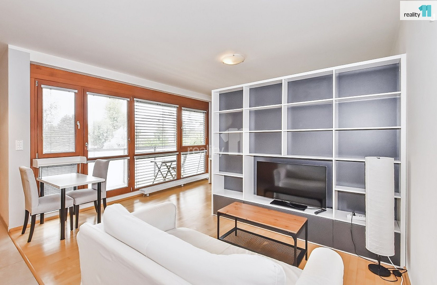 Prodej bytu 1+kk 53 m² – fotografie 2