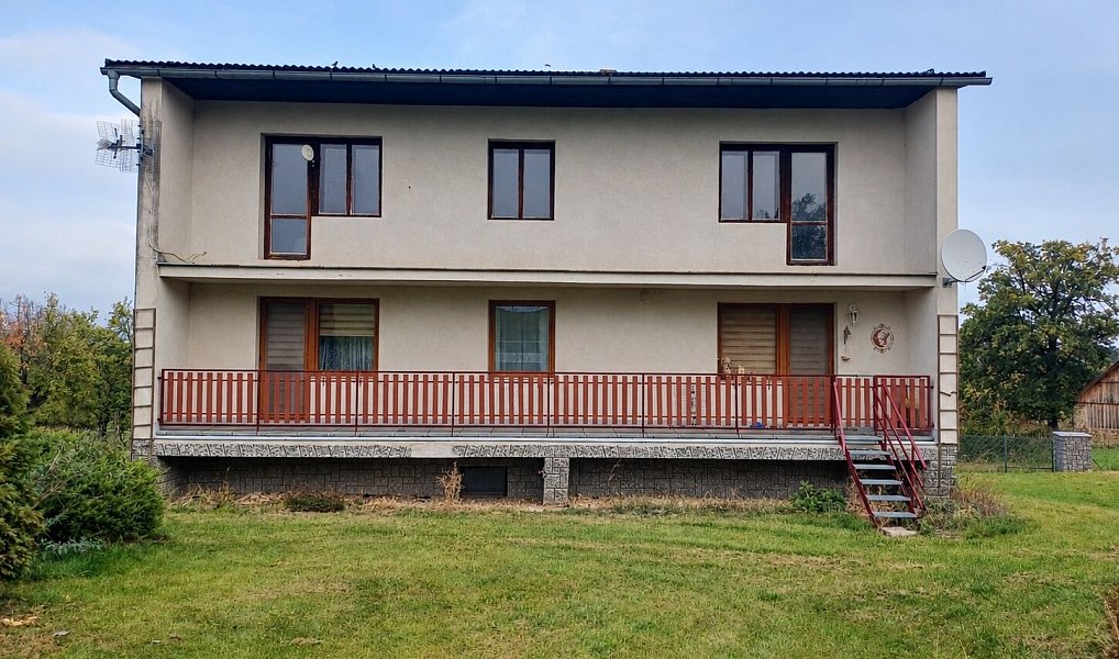 Prodej domu 169 m² s pozemkem 6 642 m², Hořice – náhled fotky 2
