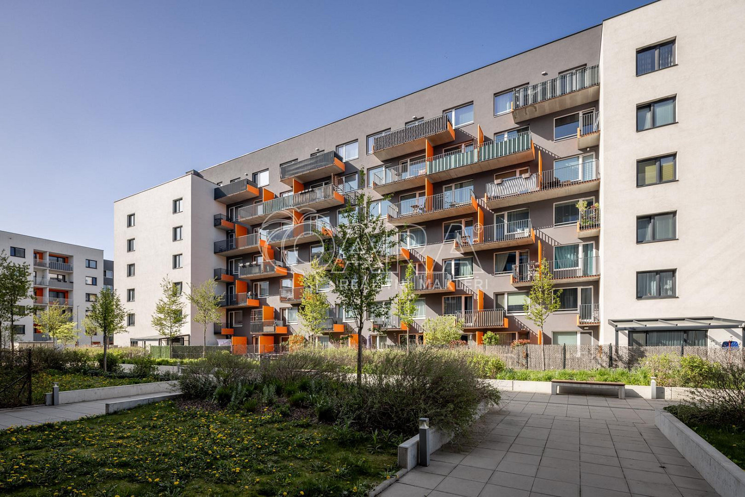 Pronájem bytu 3+kk 83 m²