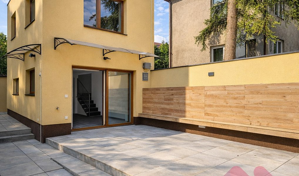 Pronájem rodinného domu, 47 m², Vokovice - Praha 6, Praha