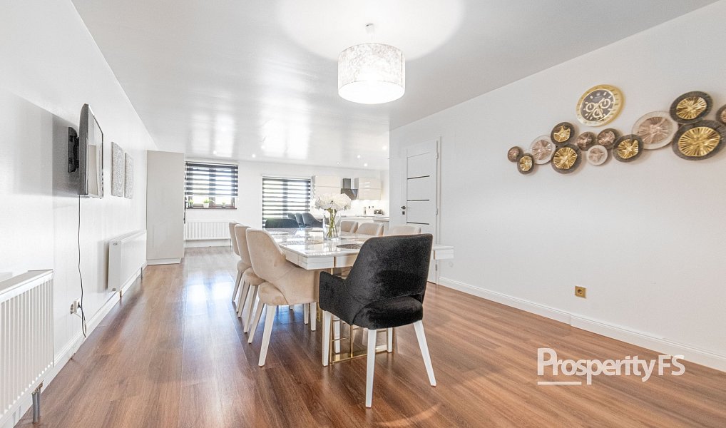 Prodej domu 290 m² s pozemkem 658 m², Kyselovice – náhled fotky 8