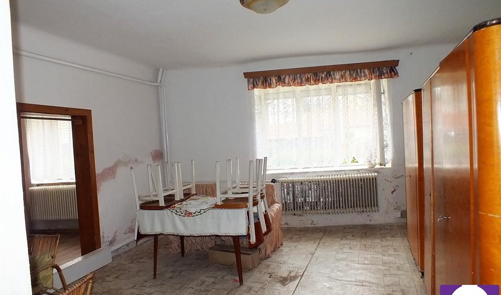 Prodej domu 422 m² s pozemkem 2 370 m², Zalužany – náhled fotky 16