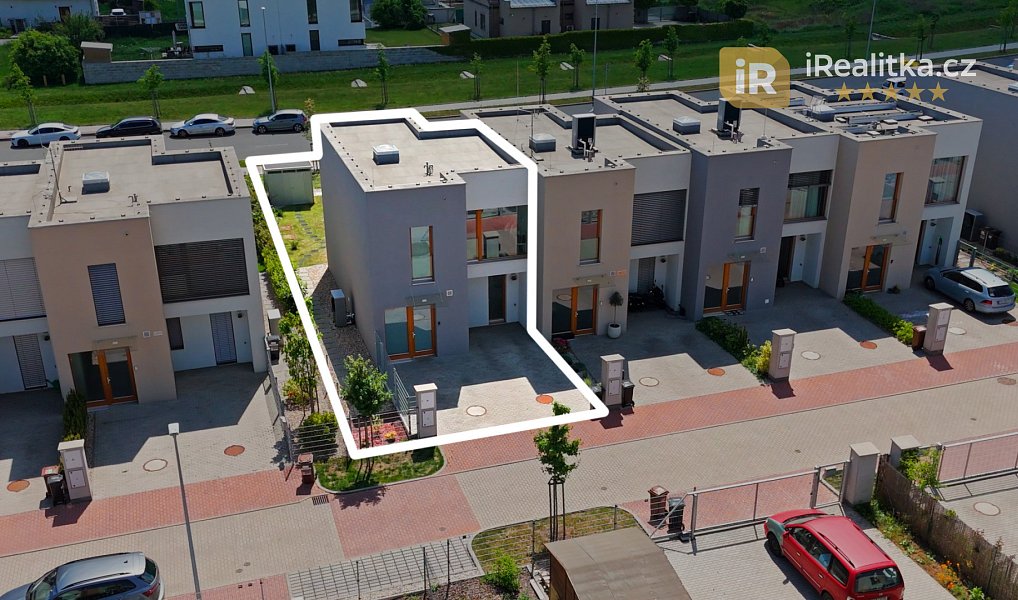 Prodej domu 110 m² s pozemkem 298 m², Praha – náhled fotky 34