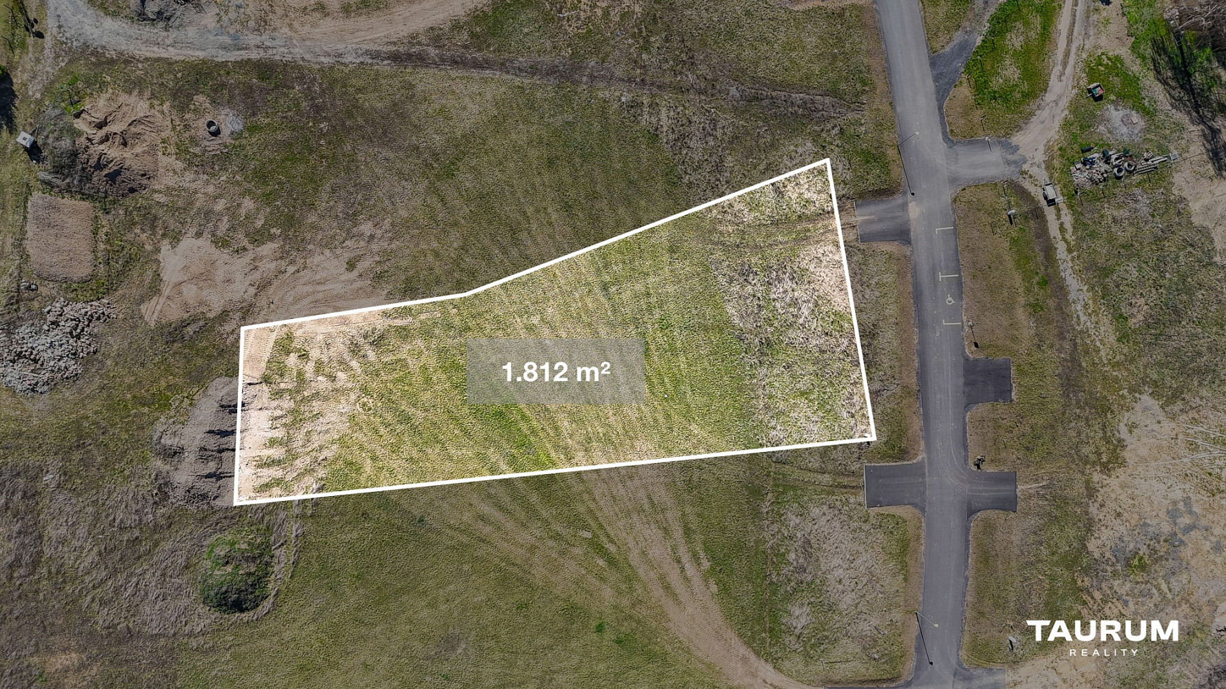 Prodej stavebního pozemku 1 812 m²
