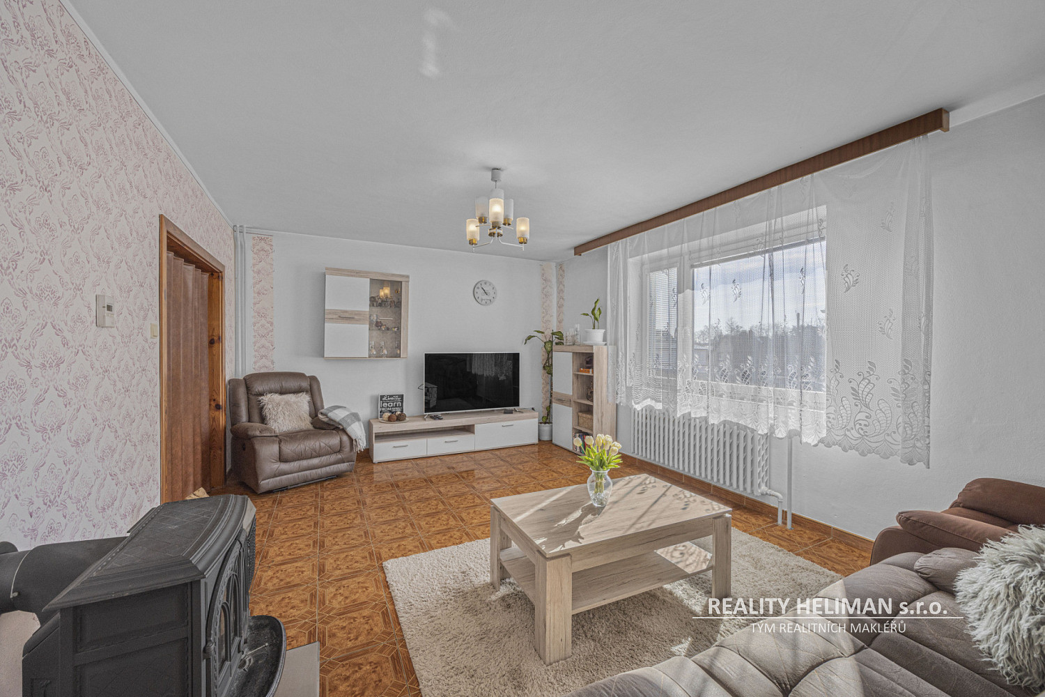 Prodej domu 393 m² s pozemkem 775 m² — photo 4