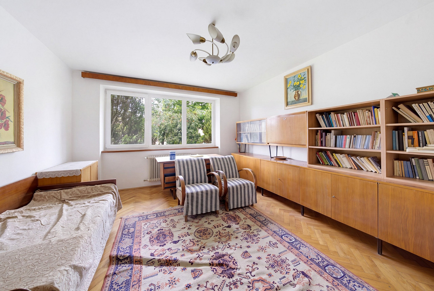 Prodej domu 266 m² s pozemkem 1 065 m² – fotografie 2