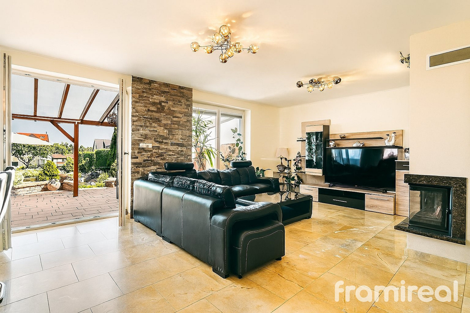 Prodej domu 152 m² s pozemkem 670 m² — photo 2