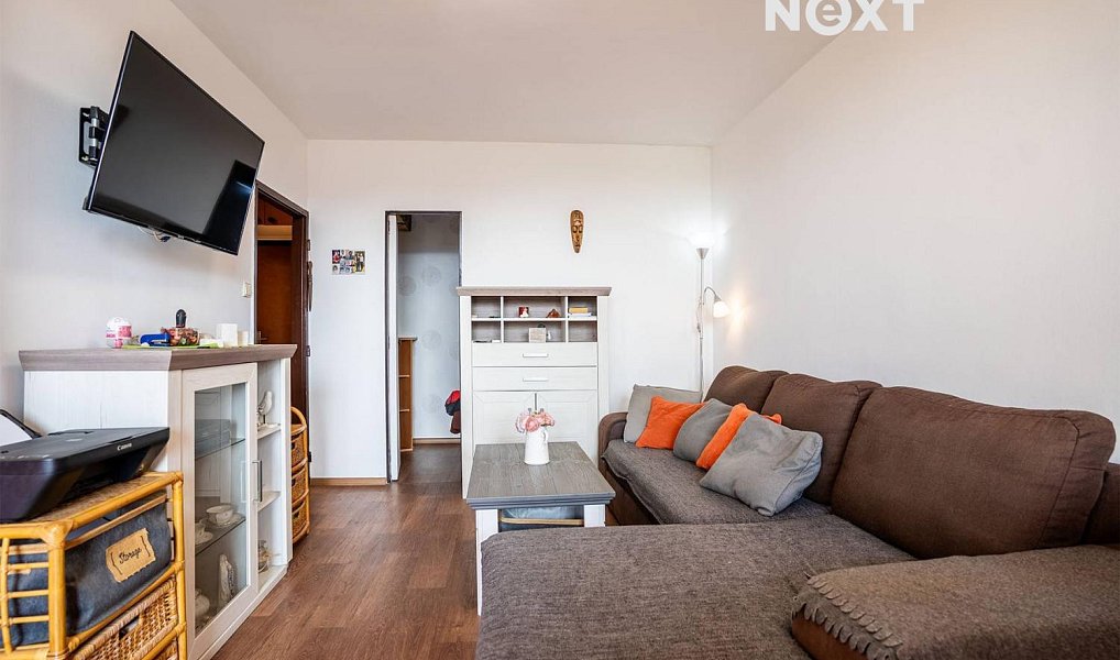 Prodej bytu 2+1 64 m², Praha – náhled fotky 2
