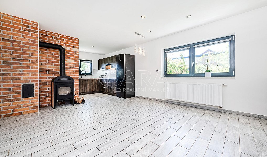 Prodej domu 111 m² s pozemkem 707 m², Vojkovice – náhled fotky 8
