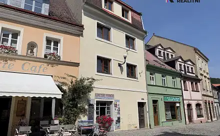 Prodej domu 369 m² s pozemkem 118 m², T. G. Masaryka, Loket, okres Sokolov