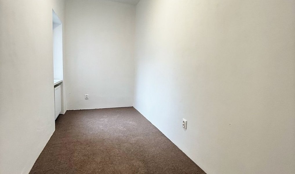 Pronájem bytu 2+1 48 m², Strašice – náhled fotky 12