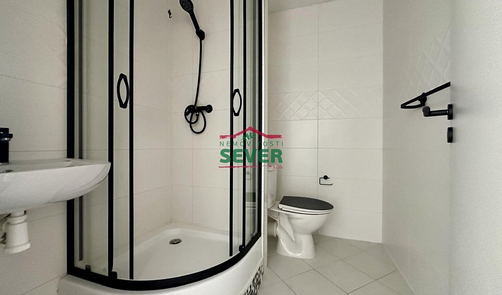 Prodej bytu 1+1 36 m², Krupka – náhled fotky 13