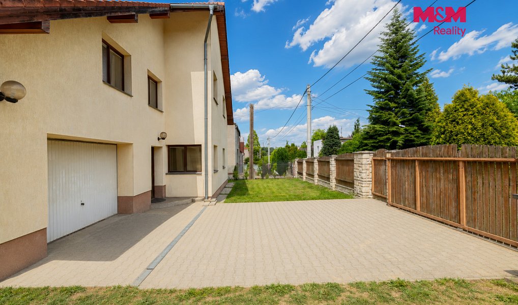 Prodej domu 200 m² s pozemkem 959 m², Orlová – náhled fotky 3