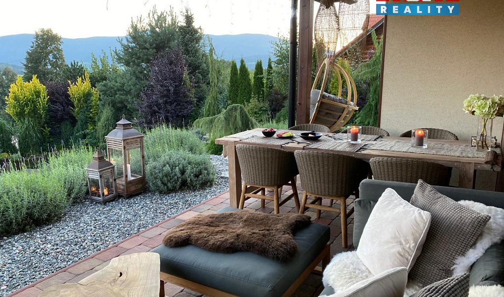 Prodej domu 179 m² s pozemkem 1 214 m², Jeseník – náhled fotky 3