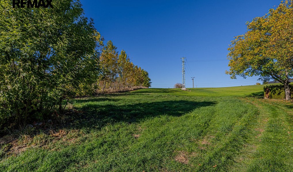 Prodej stavebního pozemku 3 958 m², Valašské Meziříčí – náhled fotky 5