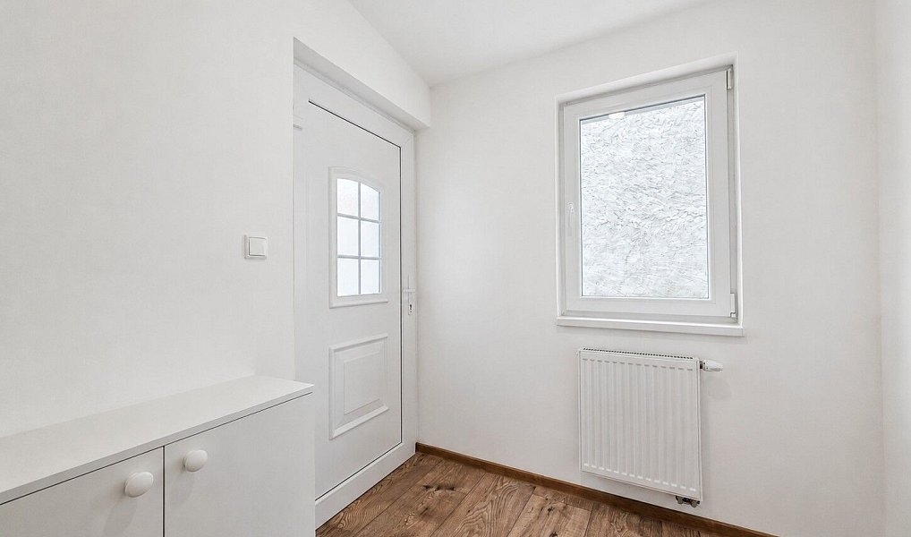 Prodej domu 97 m² s pozemkem 316 m², Peruc – náhled fotky 9