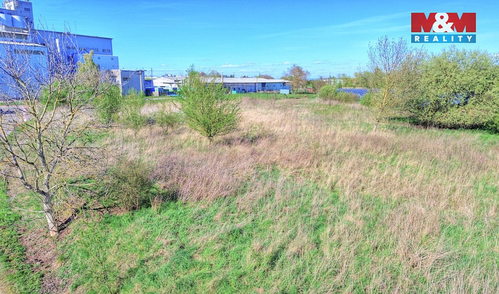 Prodej komerčního pozemku 5 275 m², Smiřice – náhled fotky 4
