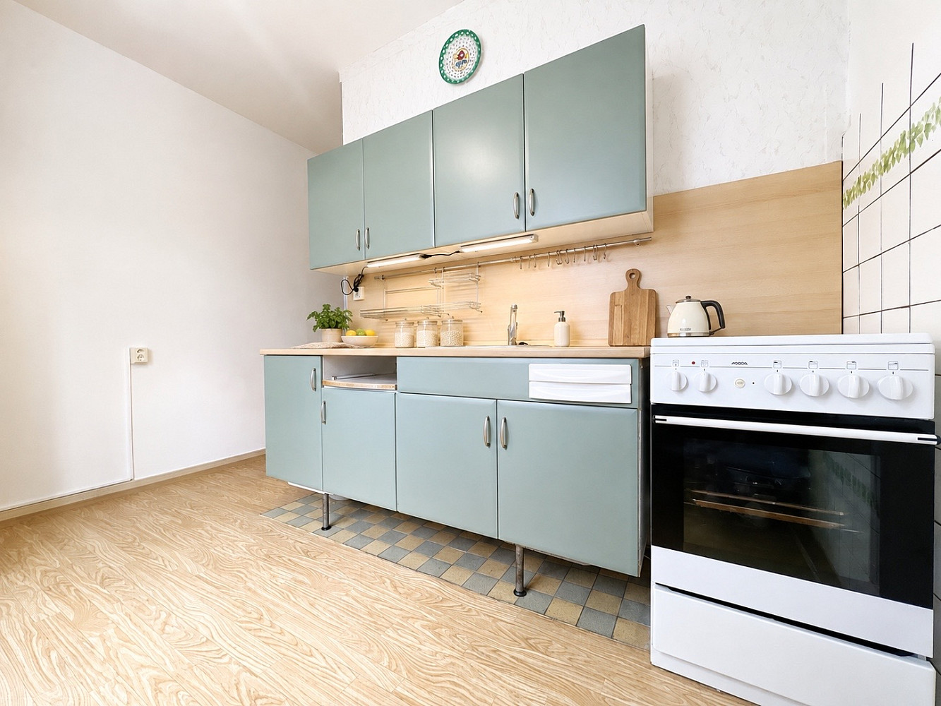 Pronájem bytu 3+1 61 m² – fotografie 2