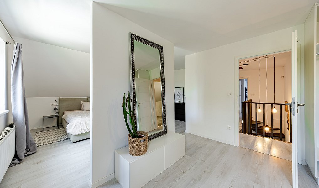 Prodej domu 206 m² s pozemkem 637 m², Staré Město – náhled fotky 11