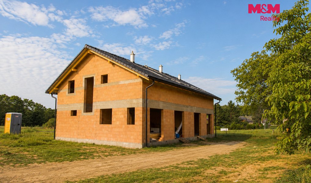 Prodej domu 147 m² s pozemkem 425 m², Žumberk – náhled fotky 2