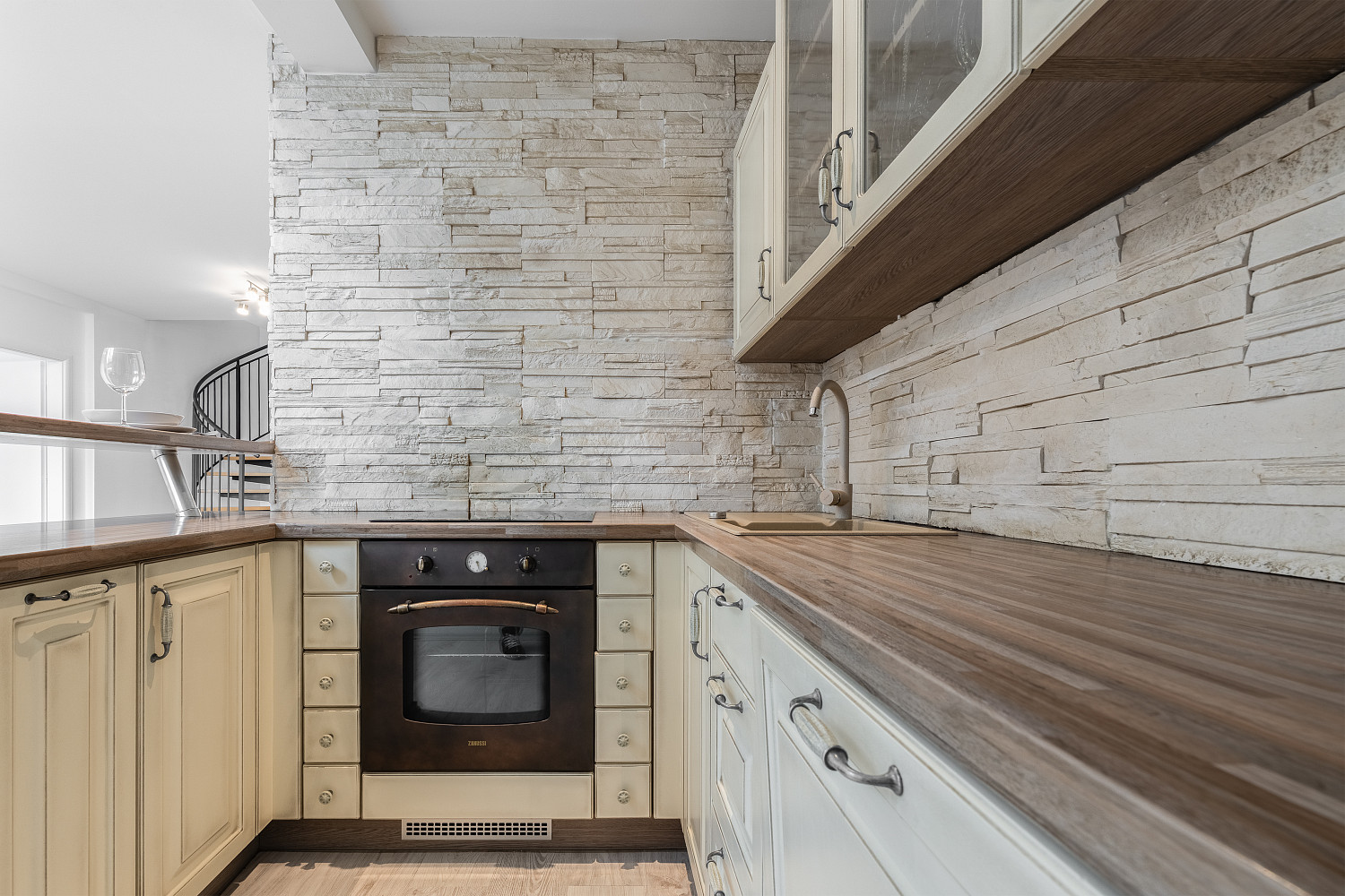 Prodej bytu 4+kk 102 m² – fotografie 5