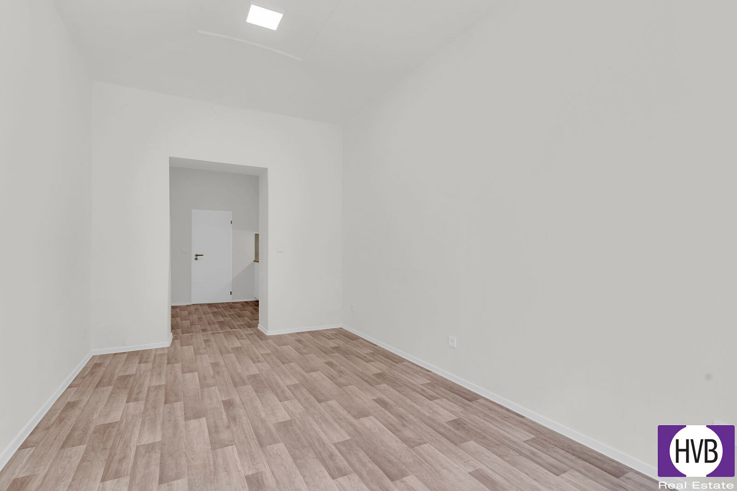 Prodej bytu 1+kk 29 m² – fotografie 4