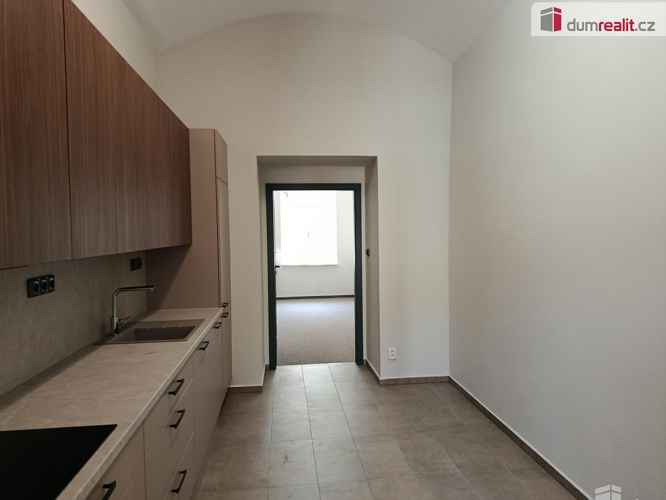 Pronájem bytu 1+1 36 m² — photo 2