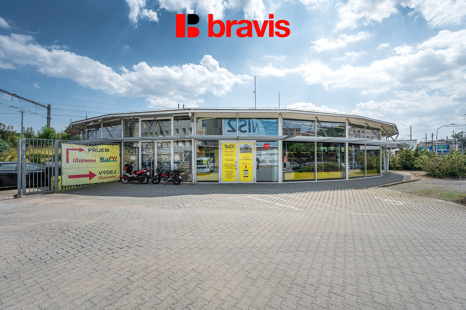 Prodej obchodních prostor 600 m²