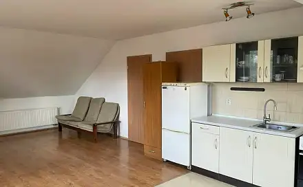 Pronájem bytu 1+kk 35 m², Hlavní, Vranovice, okres Brno-venkov