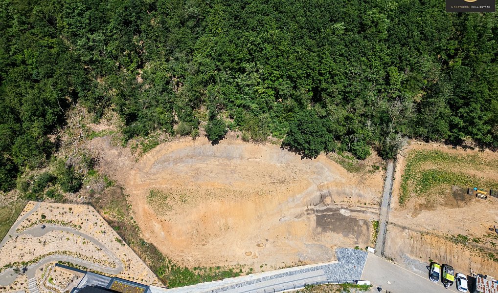 Prodej domu 570 m² s pozemkem 2 762 m², Králův Dvůr – náhled fotky 14