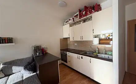 Pronájem bytu 2+kk 60 m², Ve Stromovce, Hradec Králové - Třebeš