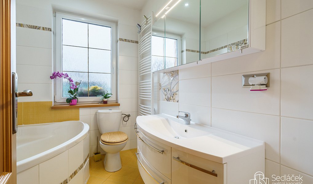 Prodej domu 100 m² s pozemkem 1 272 m², Nové Sedlo – náhled fotky 14
