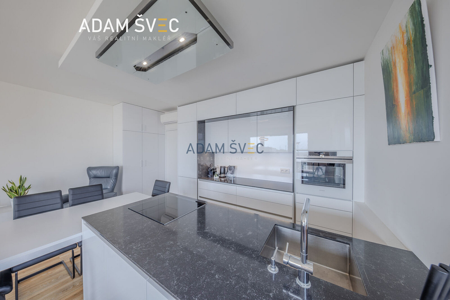 Pronájem bytu 2+kk 70 m² – fotografie 3