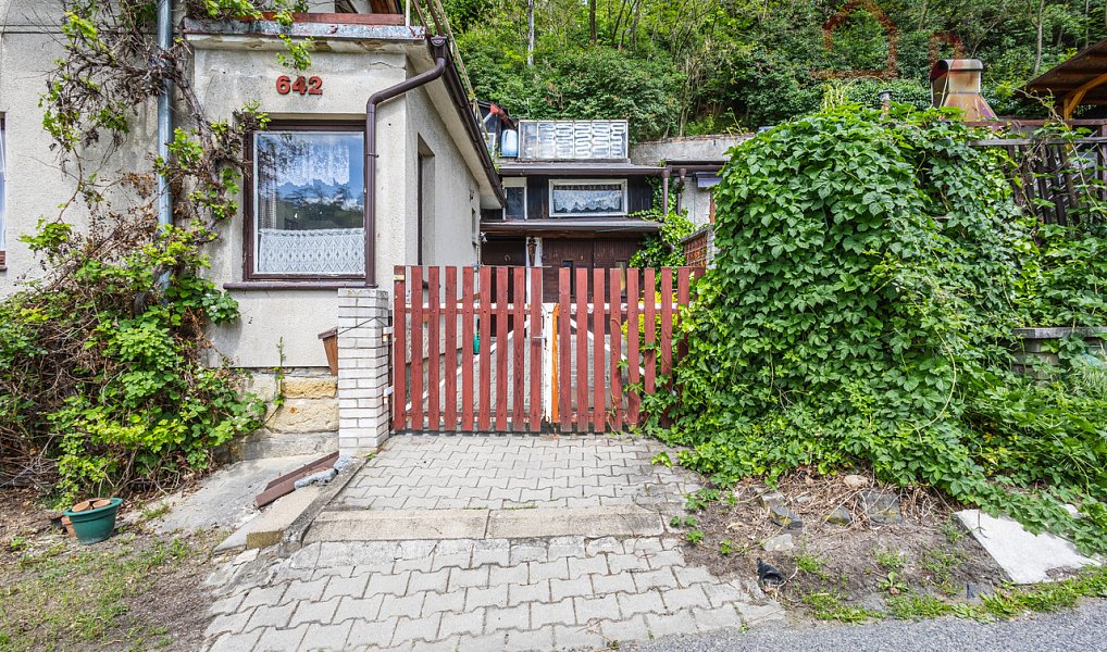 Prodej domu 169 m² s pozemkem 246 m², Bělá pod Bezdězem – náhled fotky 22