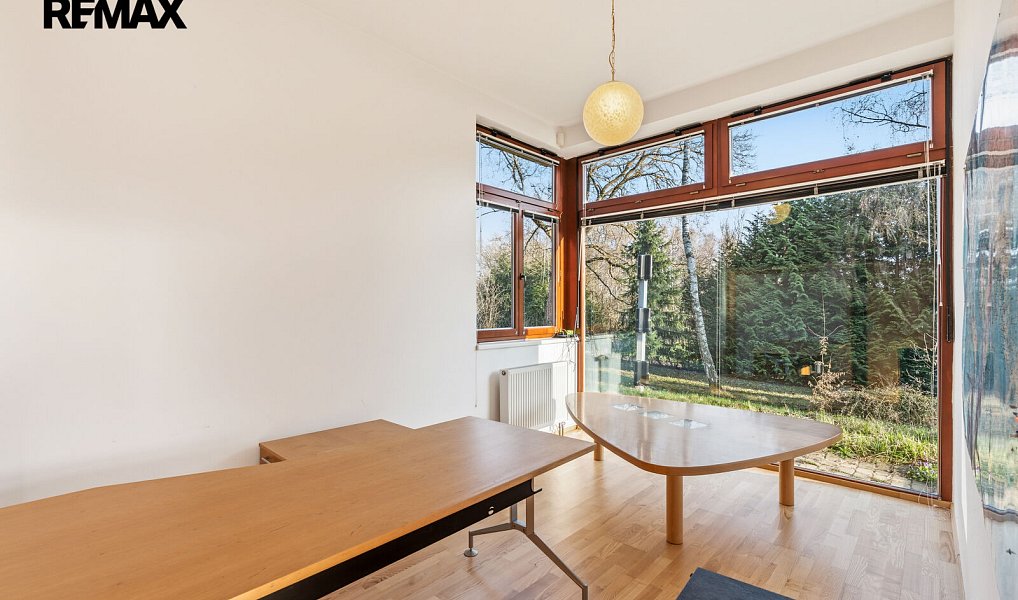 Prodej domu 311 m² s pozemkem 4 029 m², Velké Popovice – náhled fotky 14