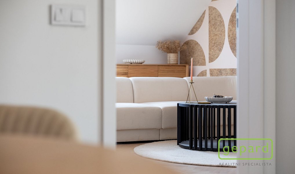 Prodej bytu 2+1 97 m², Praha – náhled fotky 15