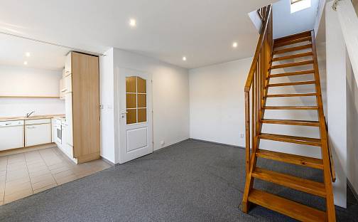 Pronájem bytu 2+kk 68 m², Skrétova, Plzeň - Jižní Předměstí