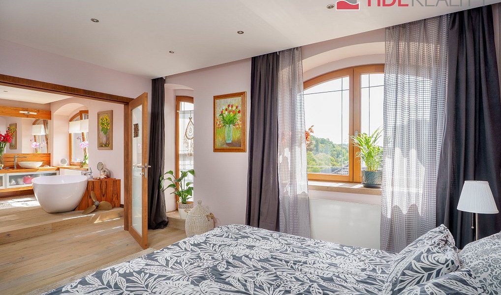 Prodej bytu 4+kk 162 m², Praha – náhled fotky 7