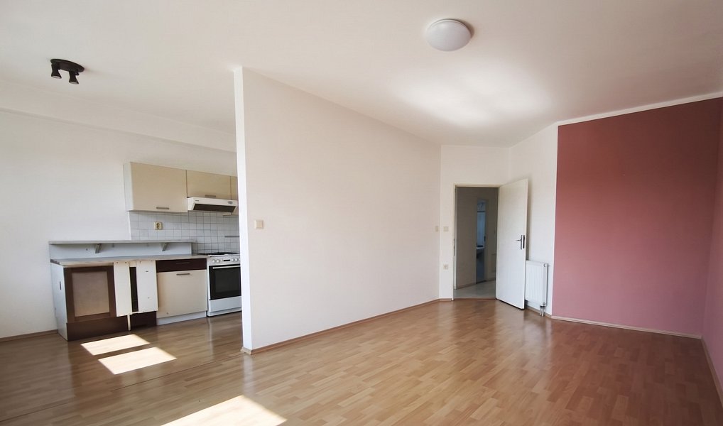 Prodej bytu 3+1 75 m², Kyjov – náhled fotky 4