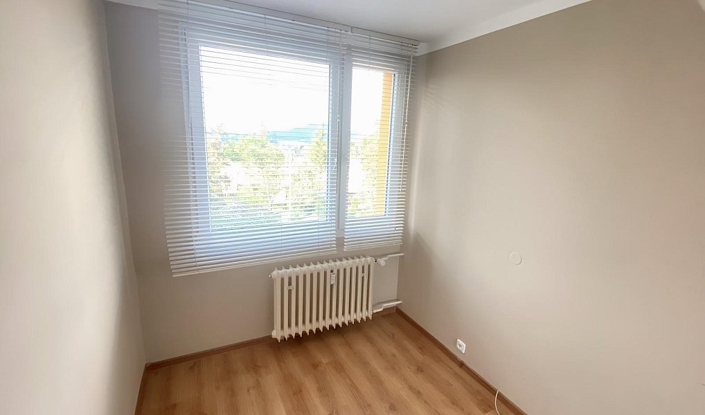Pronájem bytu 3+1 56 m², Teplice – náhled fotky 22