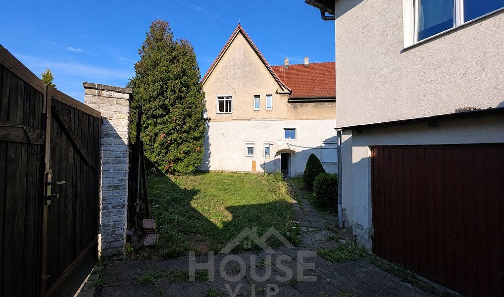 Prodej domu 275 m² s pozemkem 739 m², Praha – náhled fotky 47