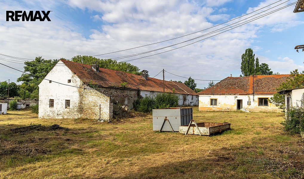 Prodej zemědělského objektu 2 500 m², Počedělice – náhled fotky 28