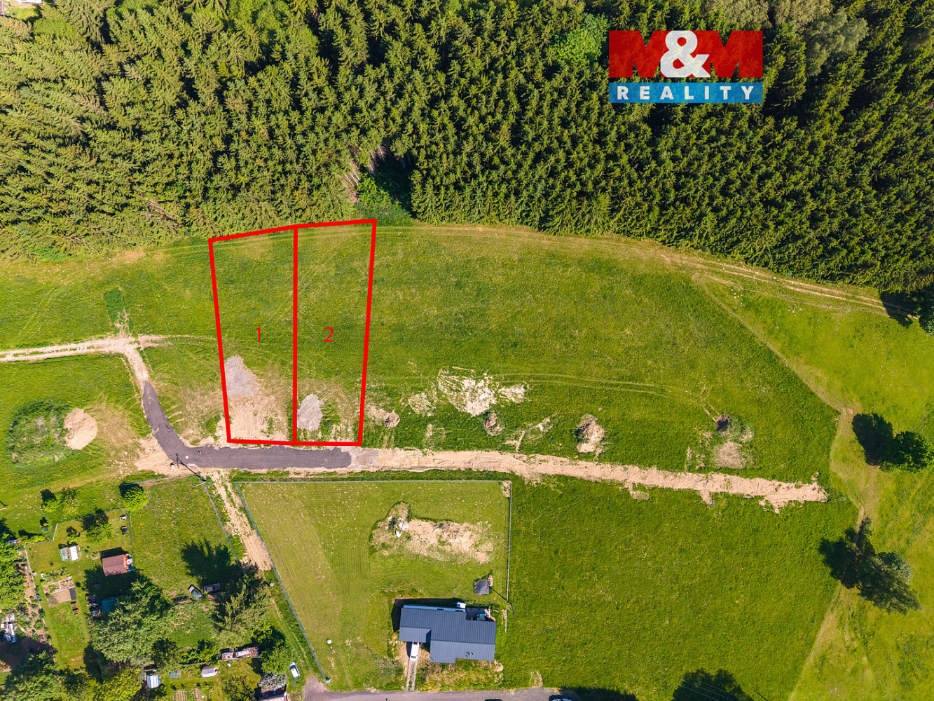 Prodej stavebního pozemku 1 000 m²