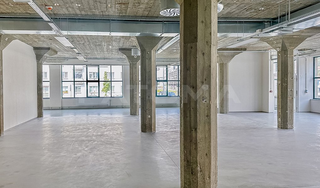 Pronájem obchodních prostor 180 m², Praha – náhled fotky 7