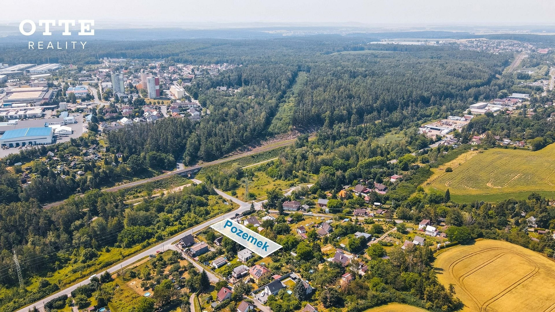 Prodej stavebního pozemku 1 844 m² — photo 3